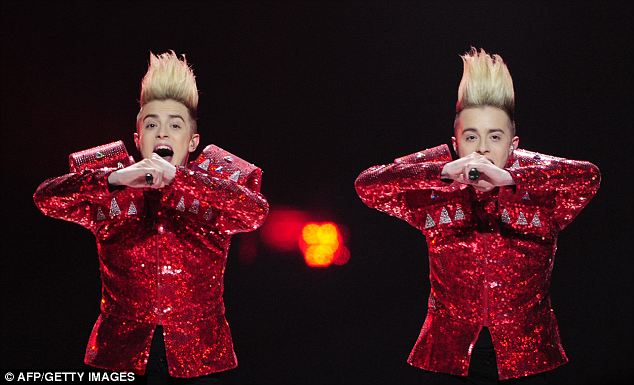 Eurovision Song Contest - Die Castings // Jedward - Lipstick (IRL)
