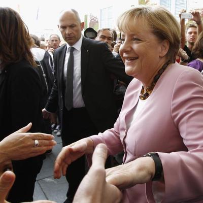 Angela Merkel beantwortet jetzt Eure Fragen auf YouTube - eine gute Aktion der Bundesregierung?