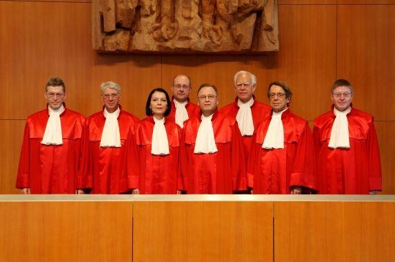 Soll der ehemalige saarländische Ministerpräsident als Richter zum Bundesverfassungsgericht wechseln?