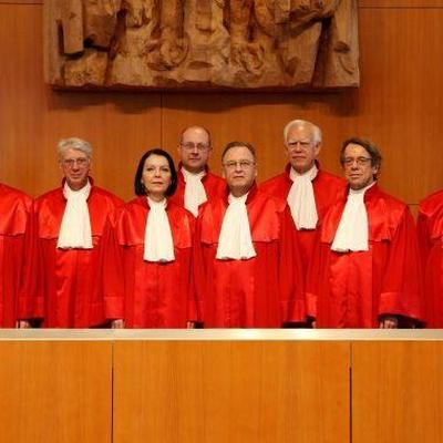 Soll der ehemalige saarländische Ministerpräsident als Richter zum Bundesverfassungsgericht wechseln?