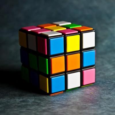 Schafft ihr es, einen Zauberwürfel (Rubik's cube) zu lösen?