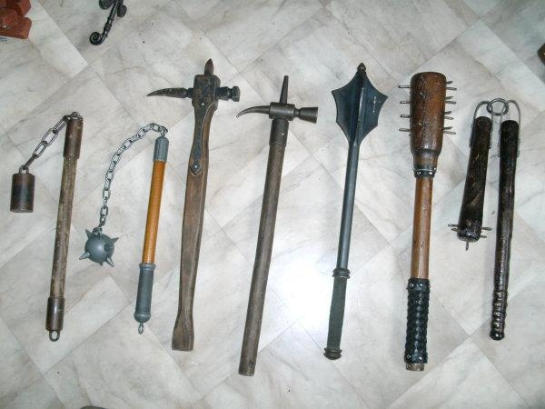 Mittelalter: zu welcher Waffe würdet ihr greifen, wenn ihr euch verteidigen müsstet?