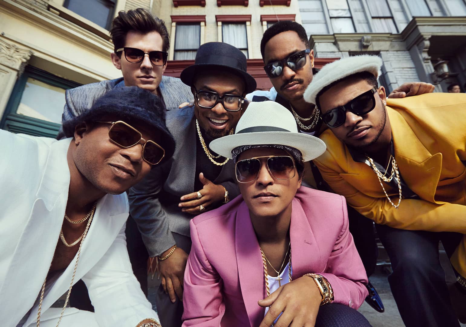 Mark Ronson - Uptown Funk ft. Bruno Mars