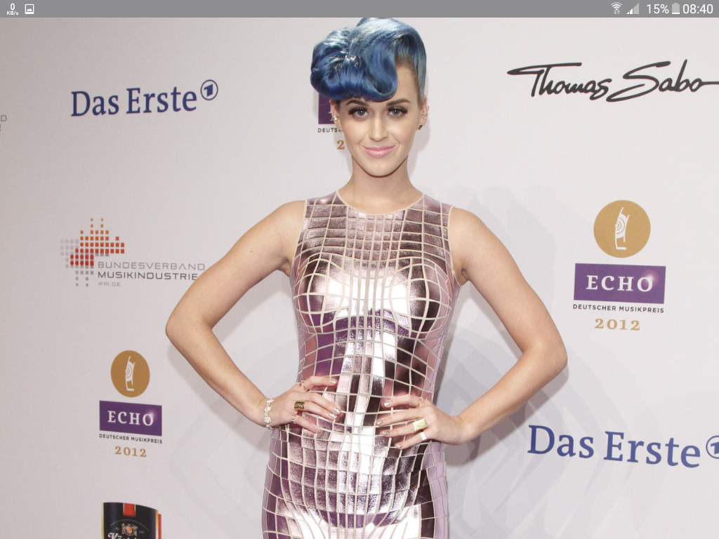 02 : Katy Perry - Stimme, Adiccted to you & Hello || Ela16