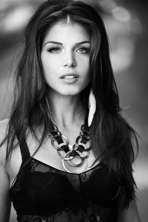 Marie Avgeropoulos - teigelkampphil