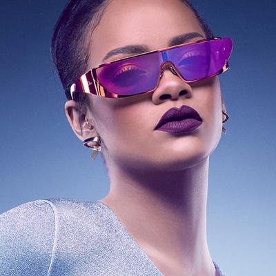 Wie findet ihr Rihanna's neuen Song "Sledgehammer"