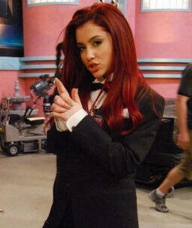 Cat Valentine aus iCarly: Party mit Victorious ~ toxikita