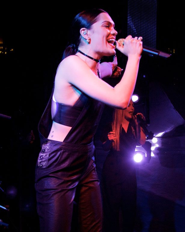 Jessie J (Vivian2000)