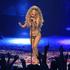 Lady Gaga singt "Toxic" von Britney Spears