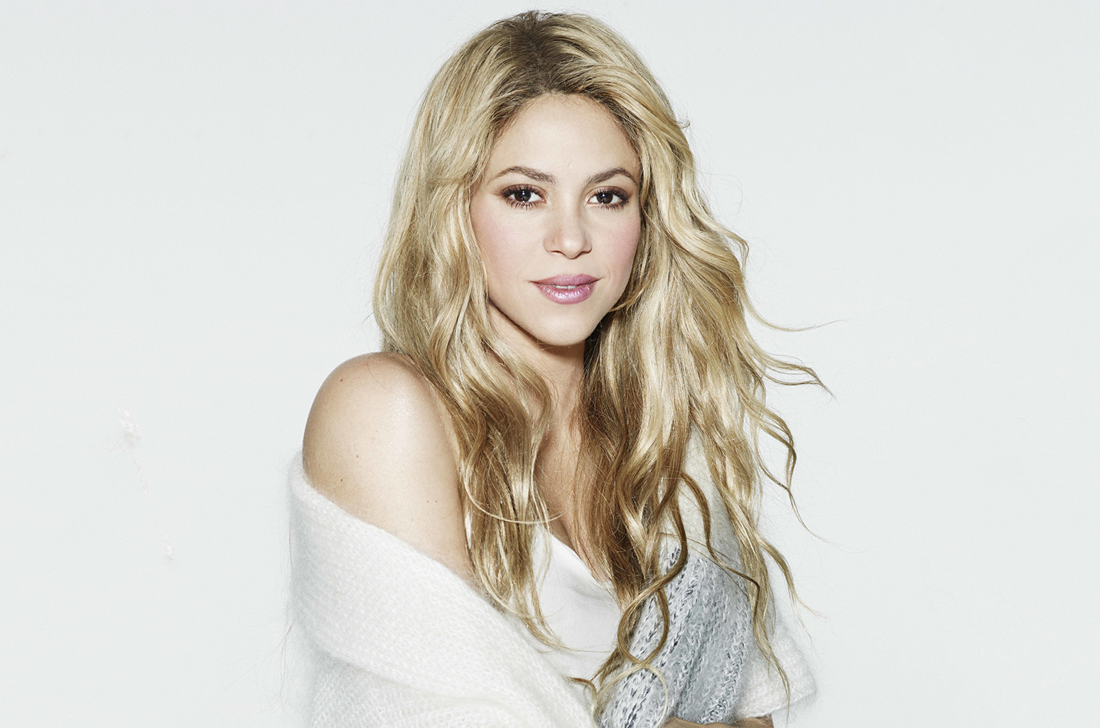 22 ~ Shakira