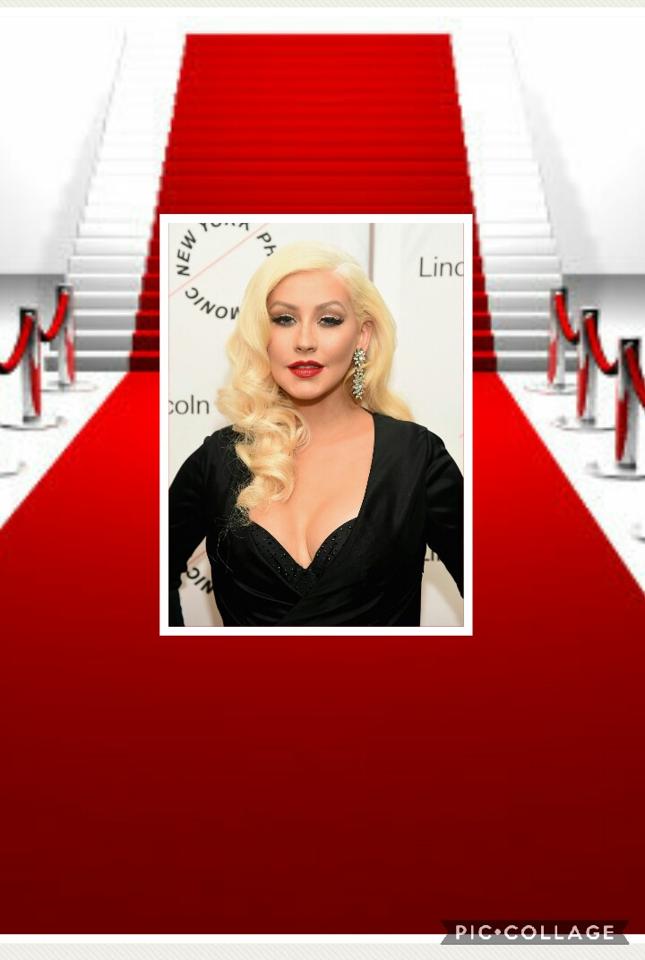 01. Christina Aguilera ( lackimaster)