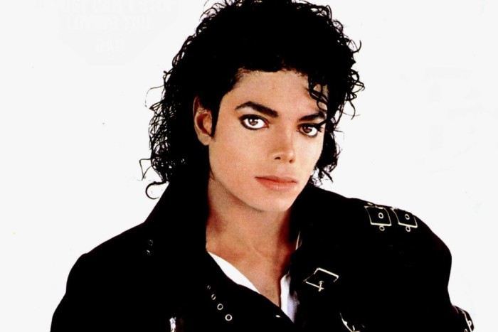 Glaubt ihr das Michael Jackson noch lebt?